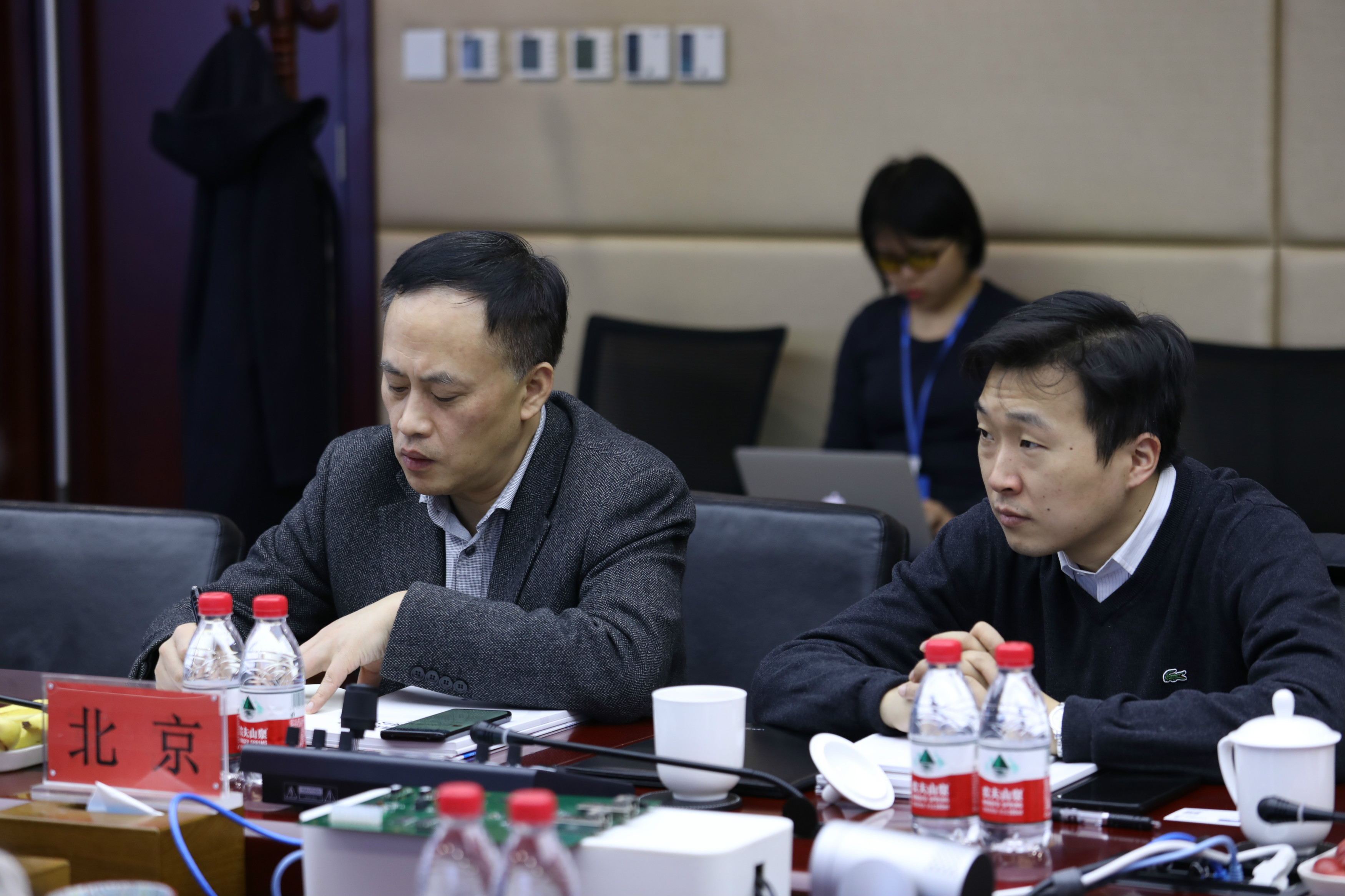 上海证券乐清(上海证券柳市营业部电话)